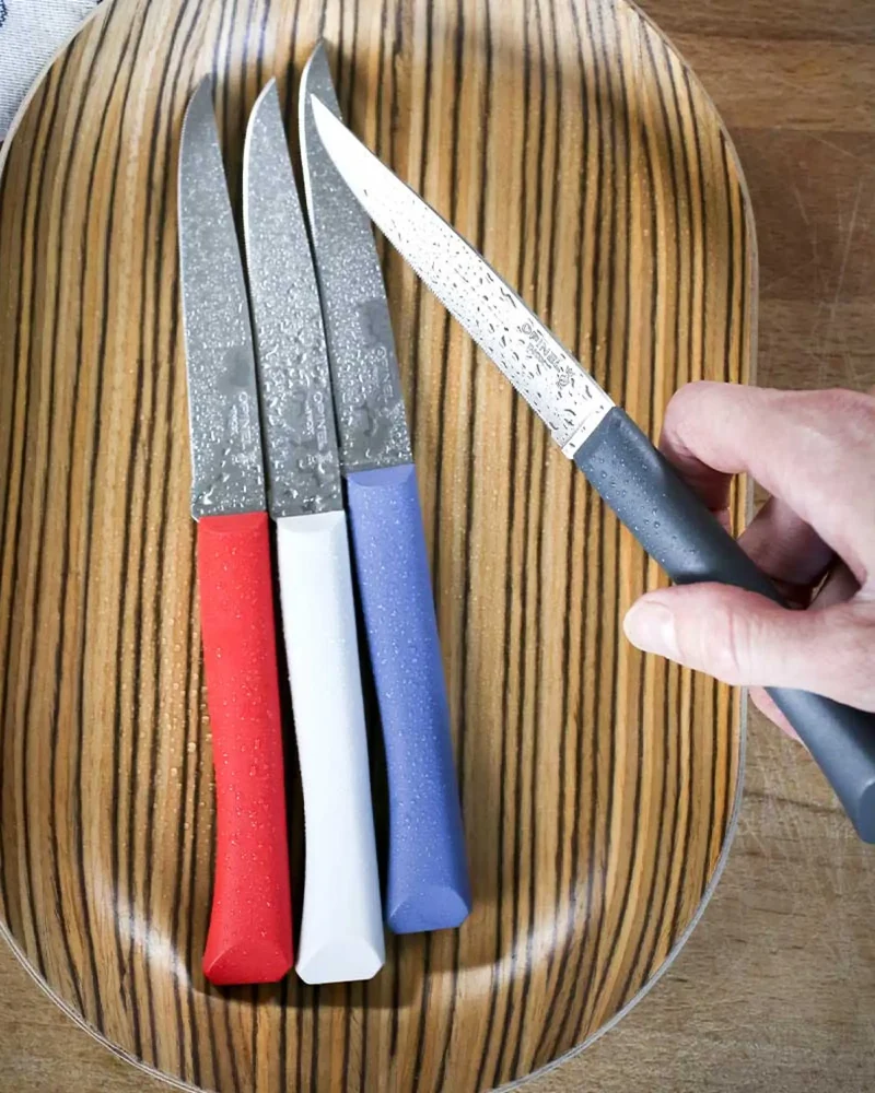 Coffret de 4 couteaux de table Bon Appétit + Primo Opinel à personnaliser