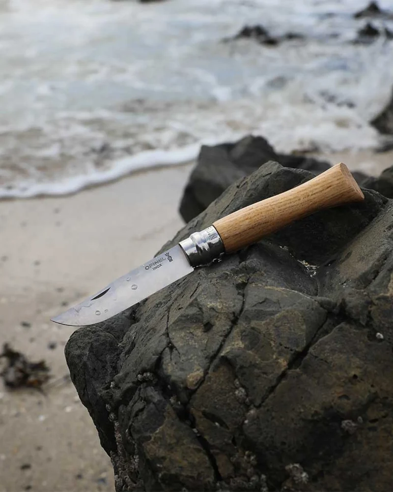 Couteau acier inoxydable Opinel N°09 Chêne à personnaliser
