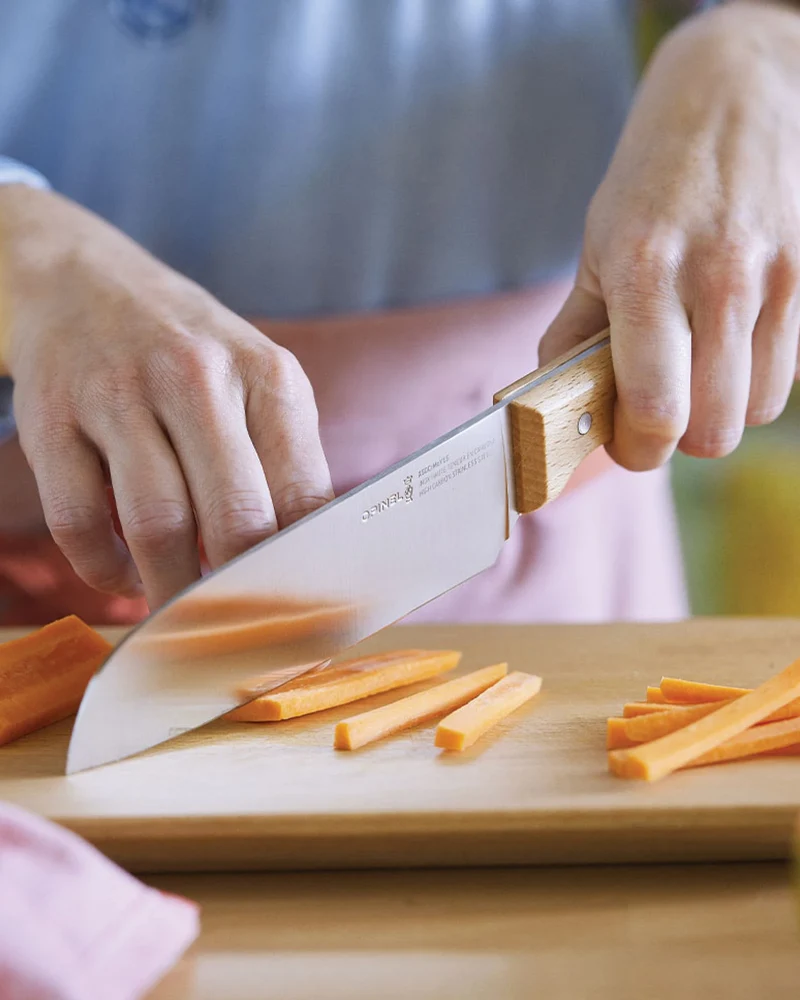 Couteau Santoku acier inoxydable Opinel N°119 à personnaliser