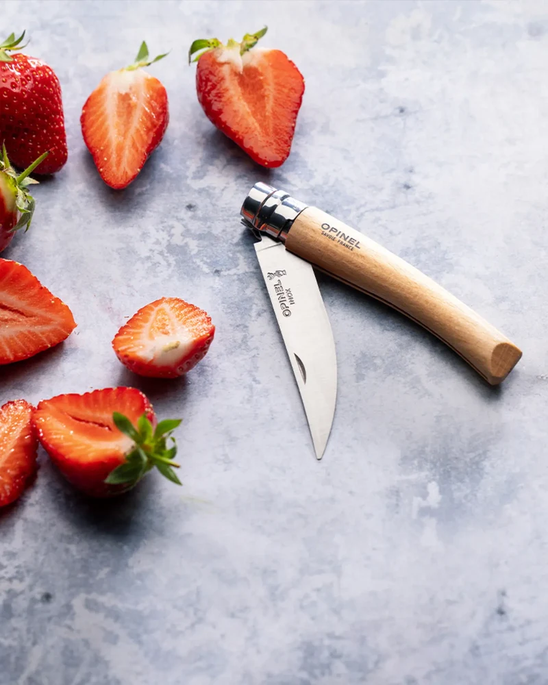 Couteau inox Opinel Effilé 8 Hêtre à personnaliser