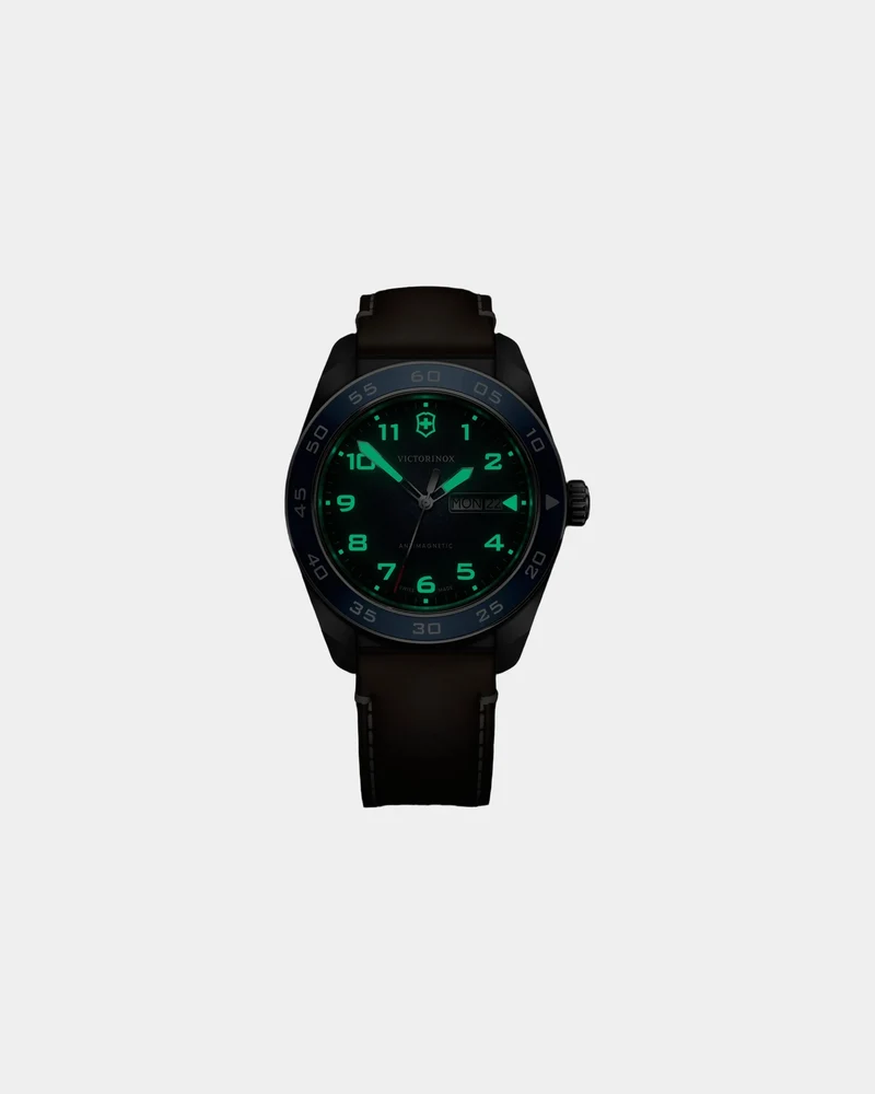 Montre acier inoxydable Victorinox Swiss Army Quartz à personnaliser
