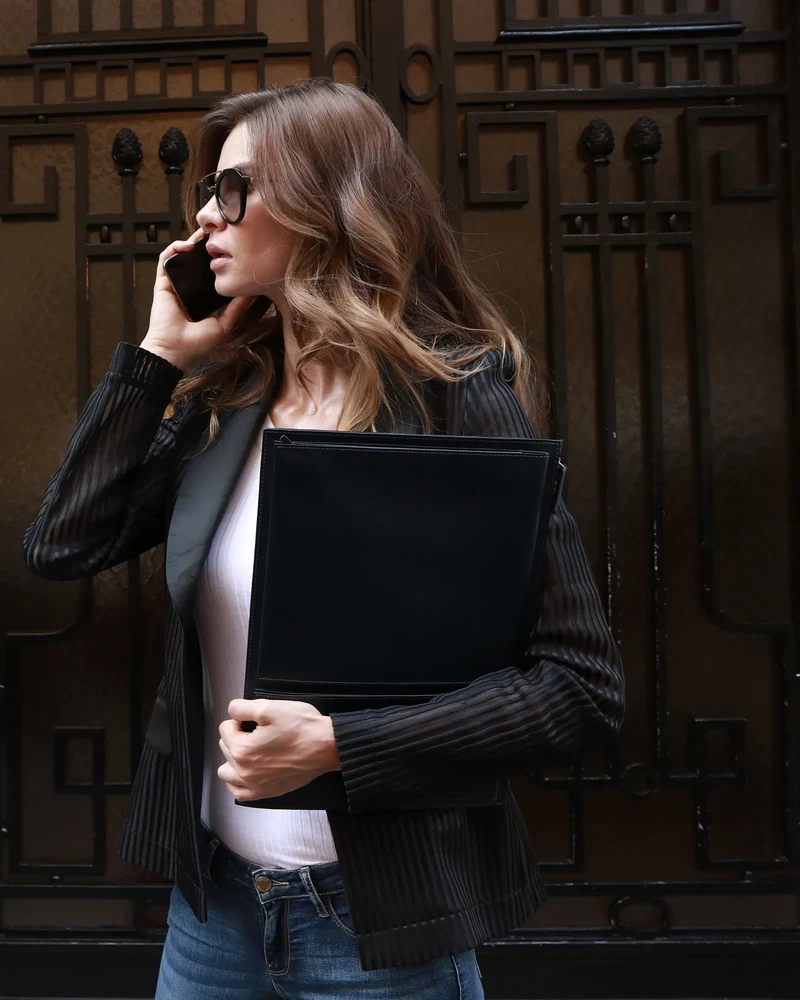 Étui ordinateur cuir recyclé Lexon Flat 15" à personnaliser