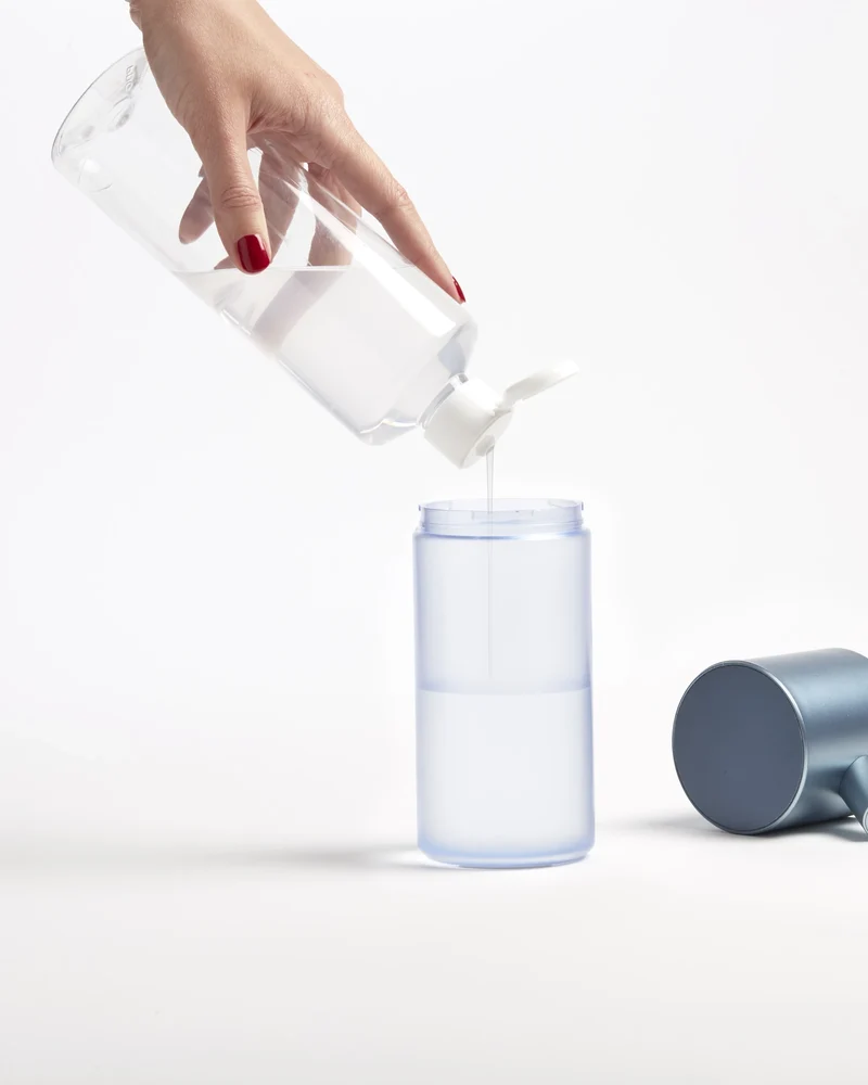 Distributeur automatique aluminium Lexon Horizon à personnaliser
