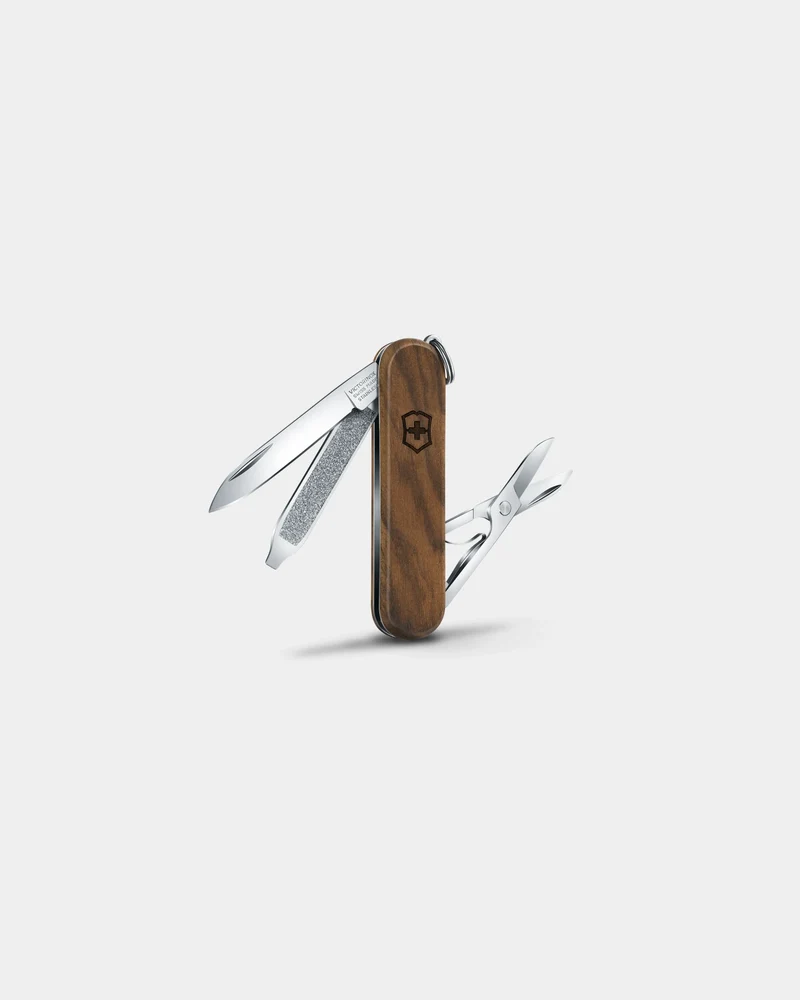 Couteau suisse bois de noyer Victorinox Classic SD à personnaliser