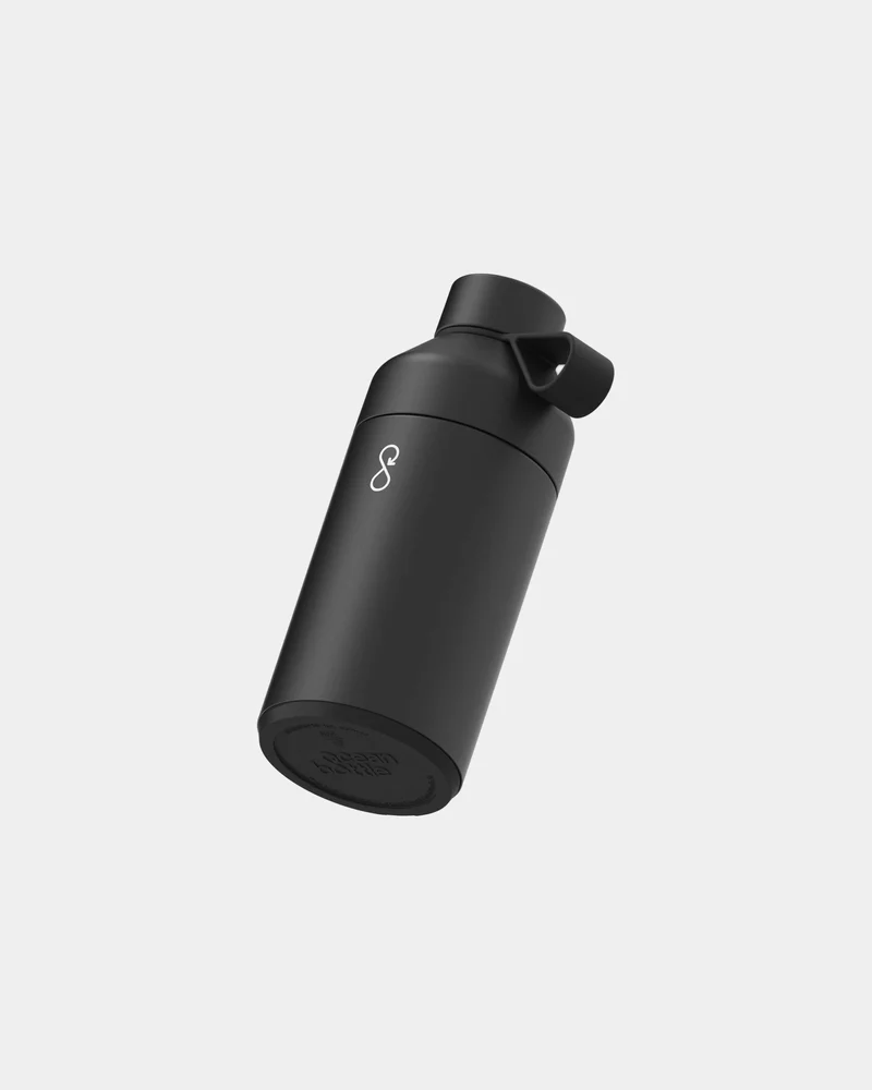 Bouteille isotherme acier recyclé Ocean Bottle 750 ml à personnaliser