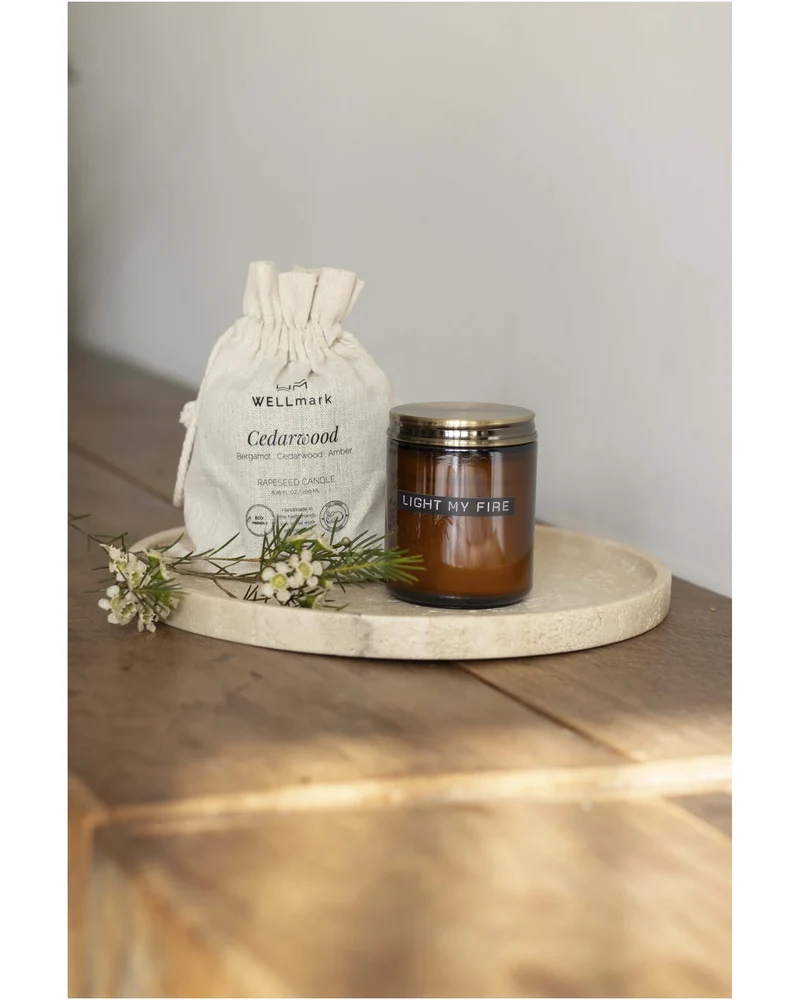 Bougie parfumée verre recyclé bois de cèdre à personnaliser
