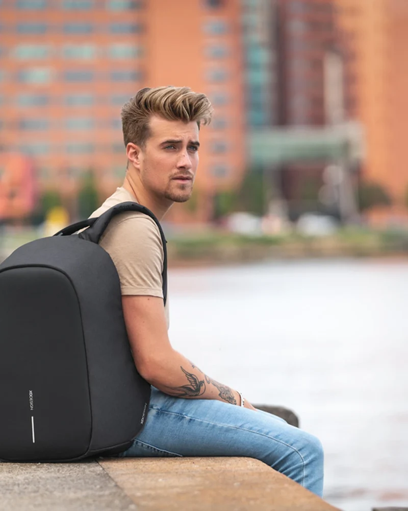Sac à dos antivol rPET Bobby Hero Regular à personnaliser