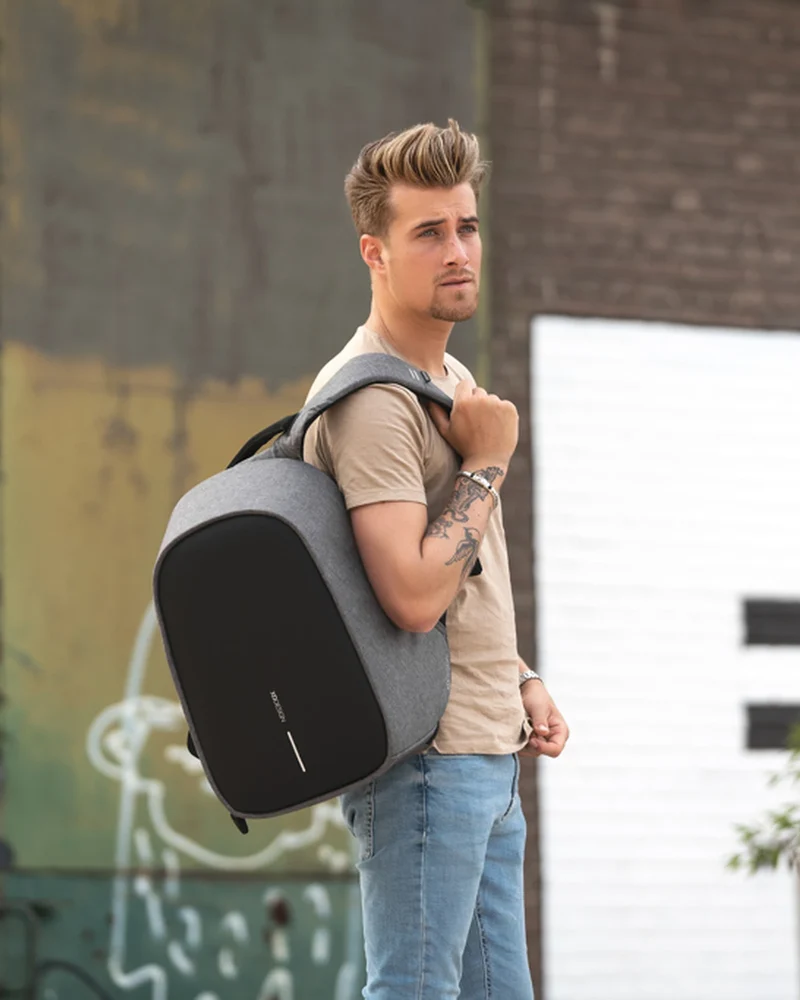 Sac à dos antivol rPET Bobby Hero Regular à personnaliser
