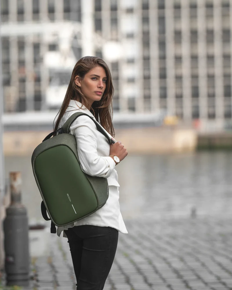 Sac à dos antivol rPET Bobby Hero Small à personnaliser