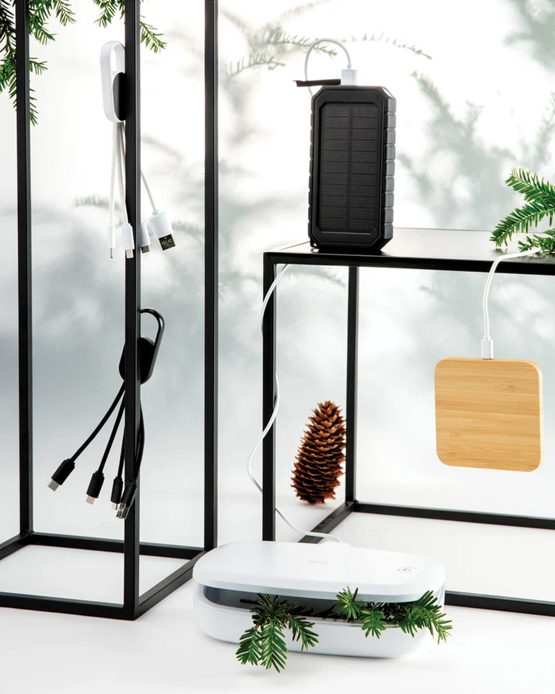 Boîte de stérilisation UV-C avec chargeur sans fil à personnaliser