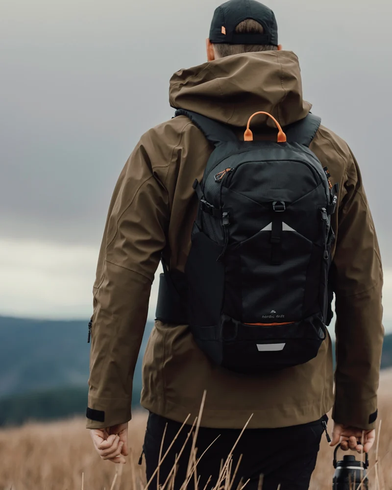 Sac à dos 24L en rPET Nordic Drift Trail à personnaliser