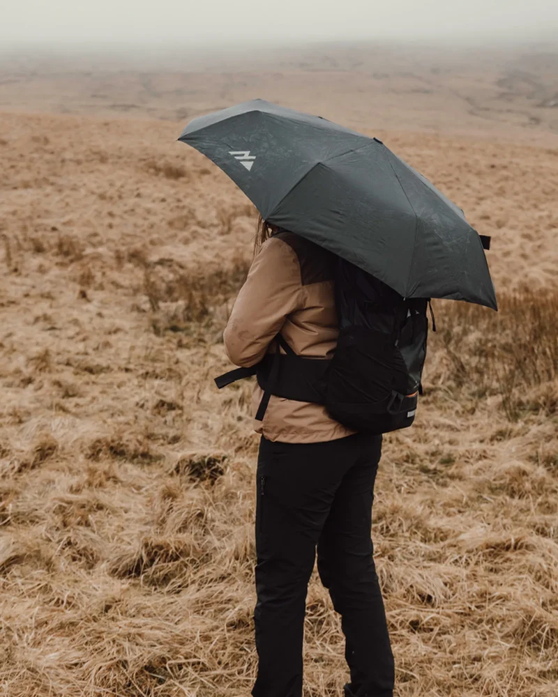 Parapluie tempête rPET AWARE™ à personnaliser