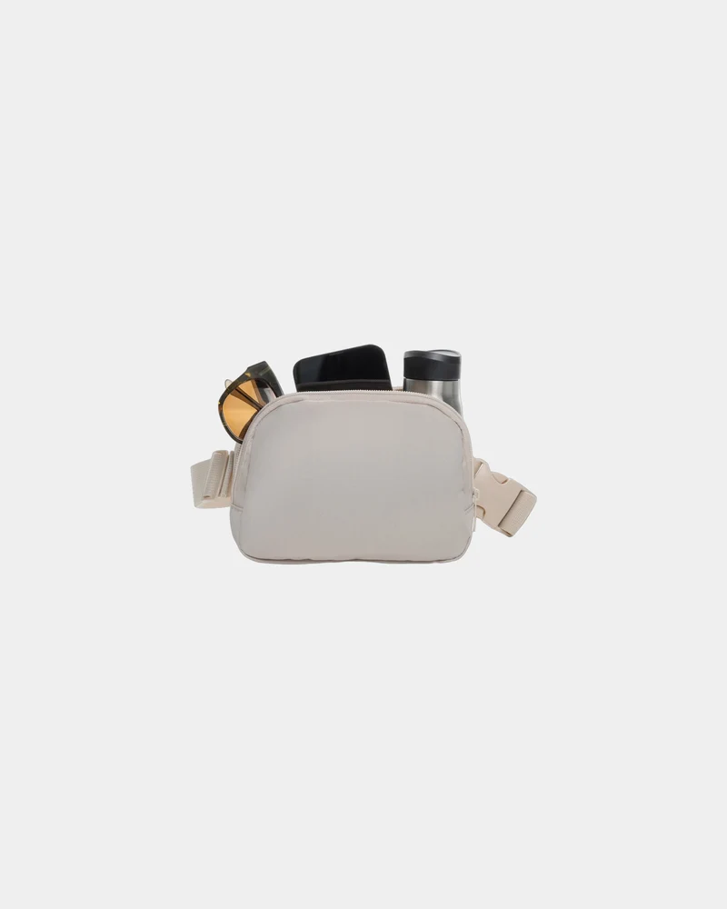 Sac bandoulière rPET AWARE™ Aero à personnaliser