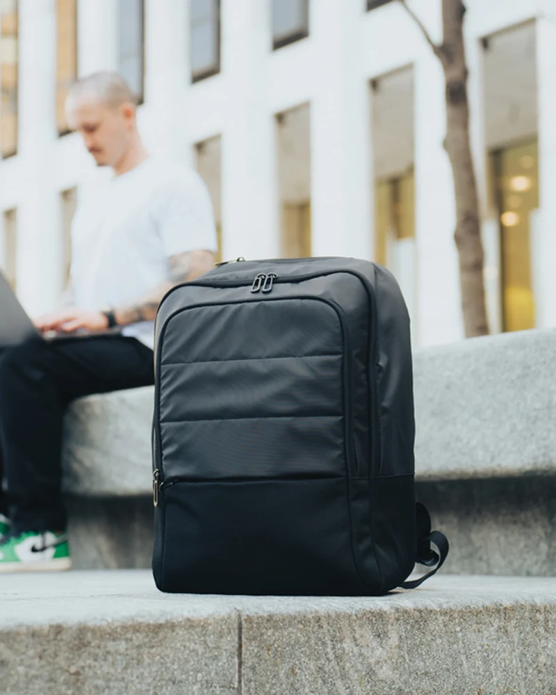 Sac à dos ordinateur rPET AWARE™ Armond 15,6" à personnaliser