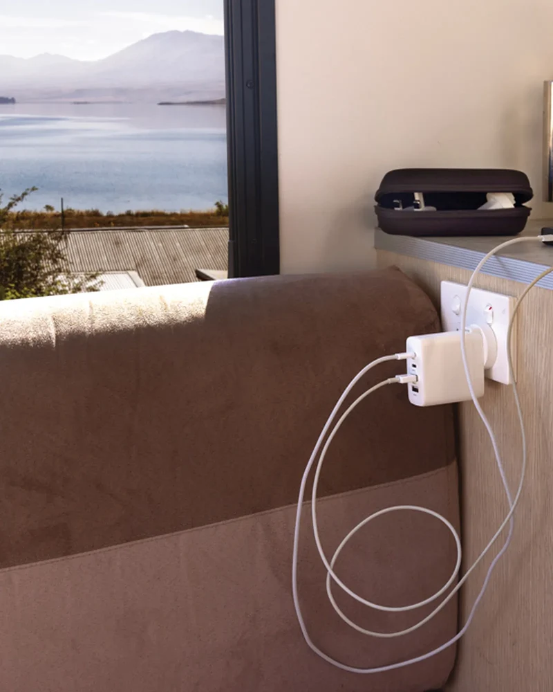 Chargeur de voyage RCS TravelCharge Pro à personnaliser