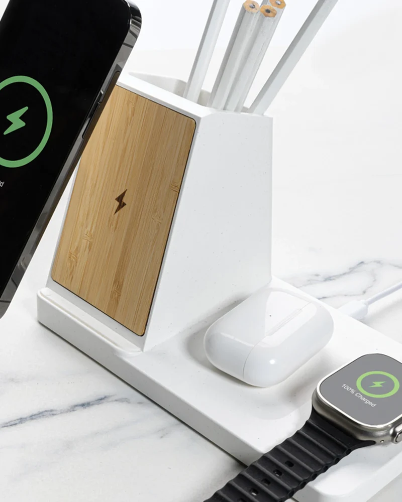 Chargeur sans fil 15W en plastique recyclé à personnaliser