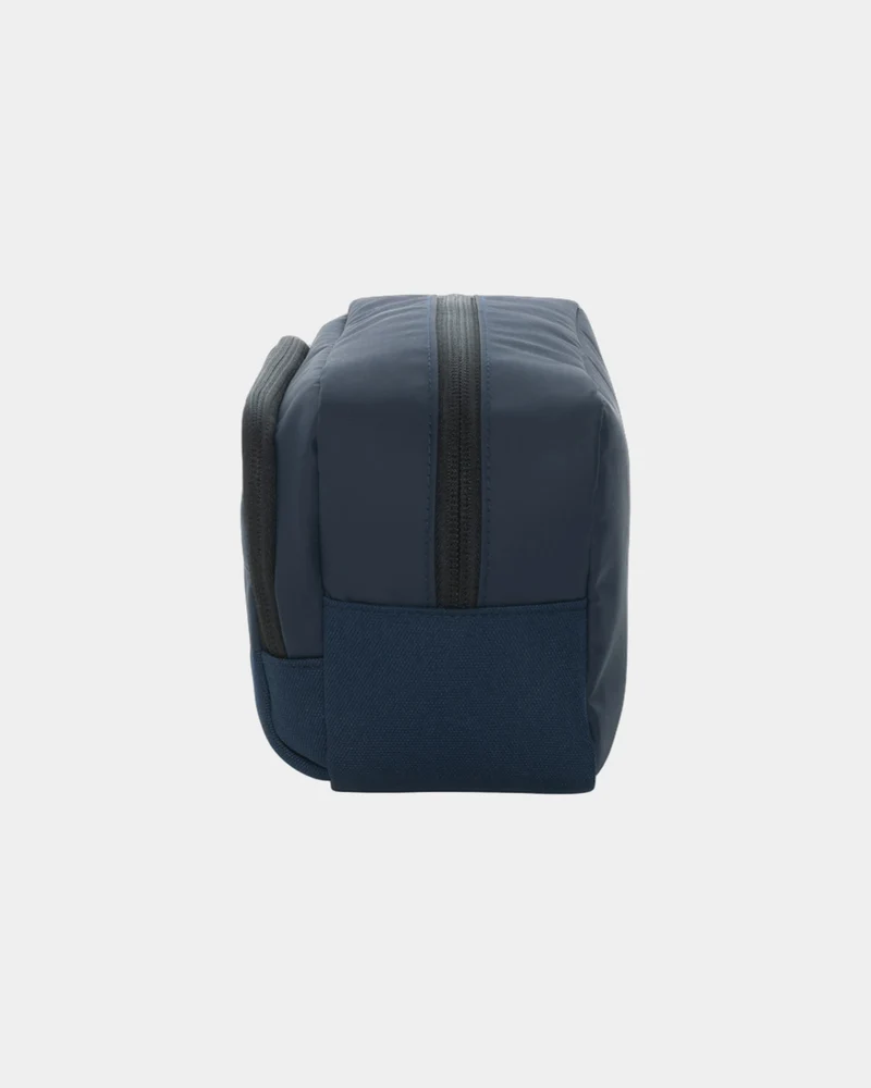 Trousse de toilette rPET AWARE™ Armond à personnaliser