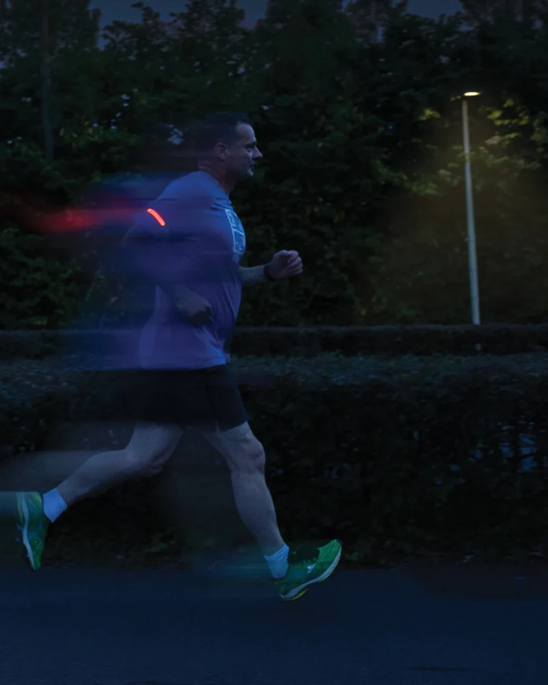 Lampe running LED rechargeable en plastique à personnaliser