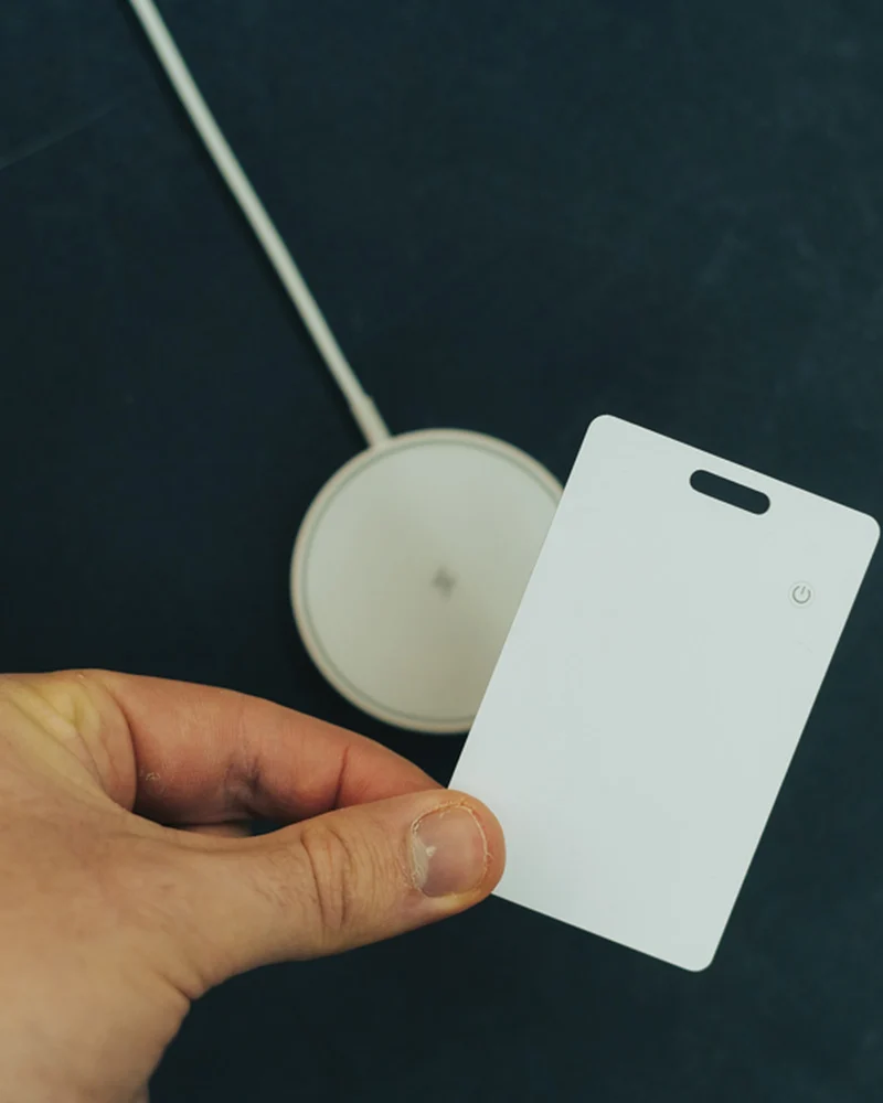 Carte géolocalisation ABS recyclé Findit à personnaliser