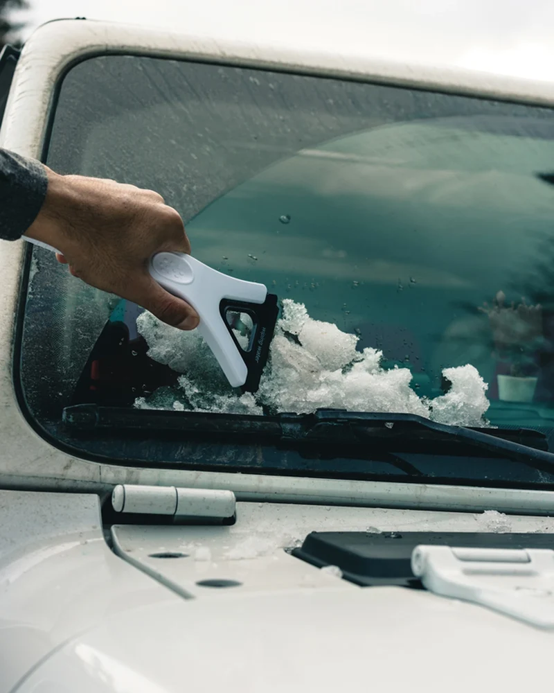 Grattoir à glace 3 en 1 recyclé RCS à personnaliser