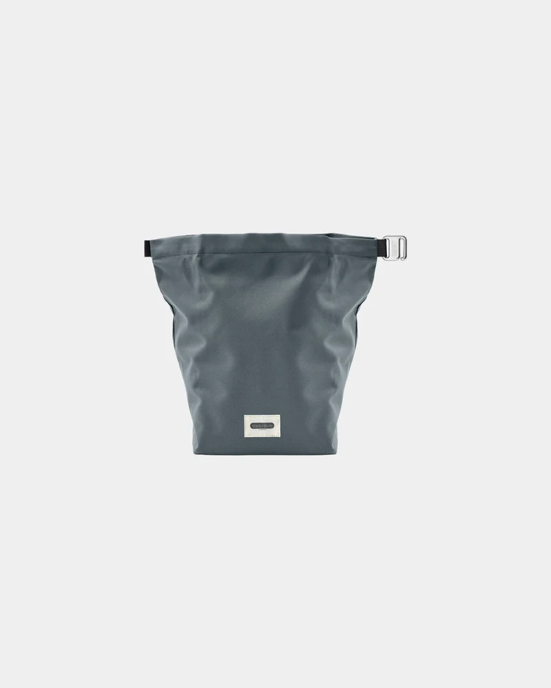 Sac lunch isotherme rPET Black + Blum 6,7L à personnaliser