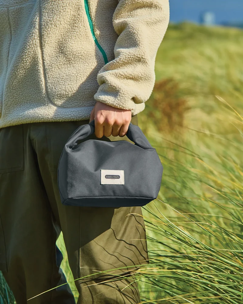 Sac lunch isotherme rPET Black + Blum 6,7L à personnaliser