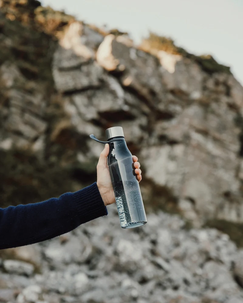 Bouteille d'eau RPET Vinga Lean 800ml à personnaliser