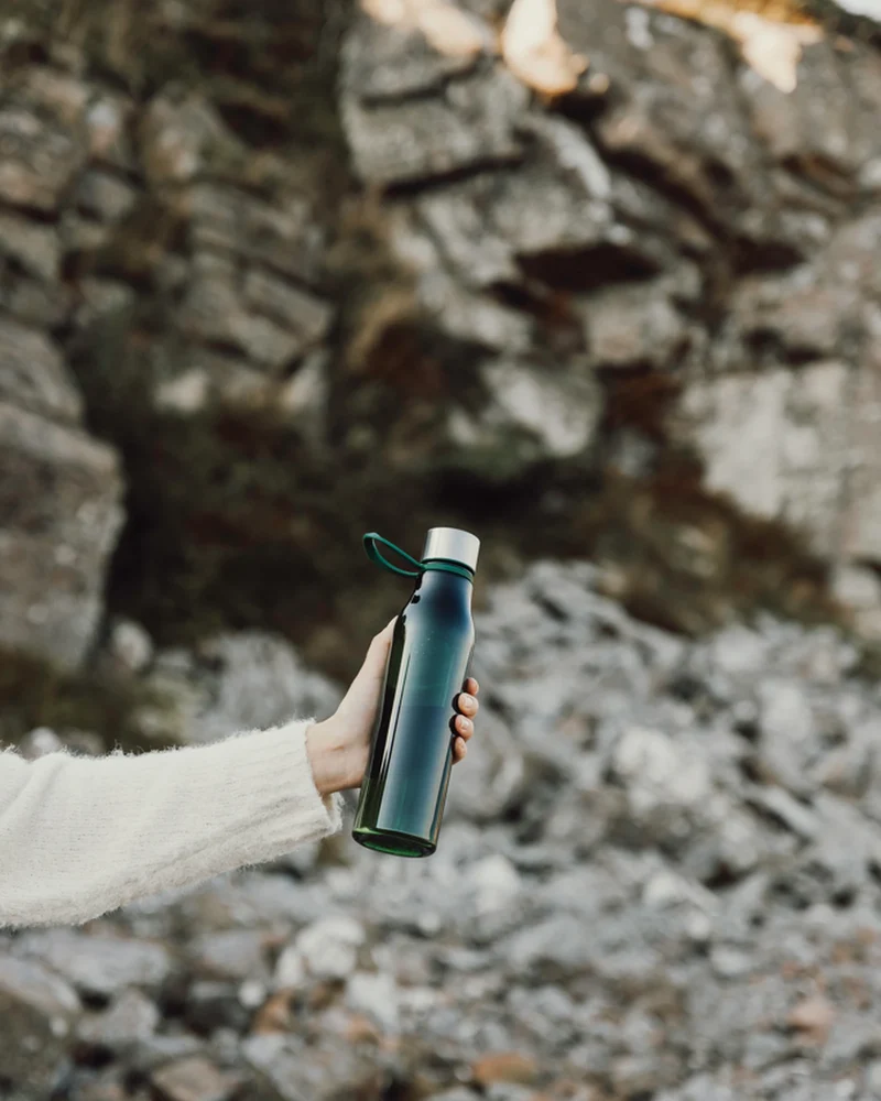 Bouteille d'eau RPET Vinga Lean 800ml à personnaliser