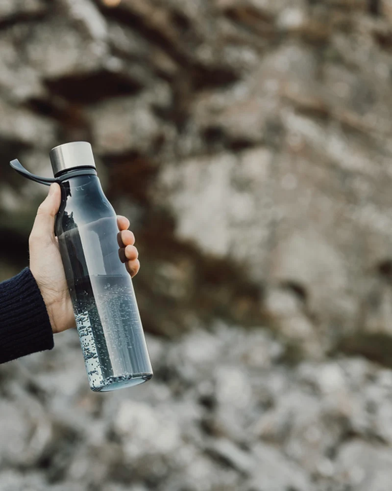 Bouteille d'eau RPET Vinga Lean 800ml à personnaliser