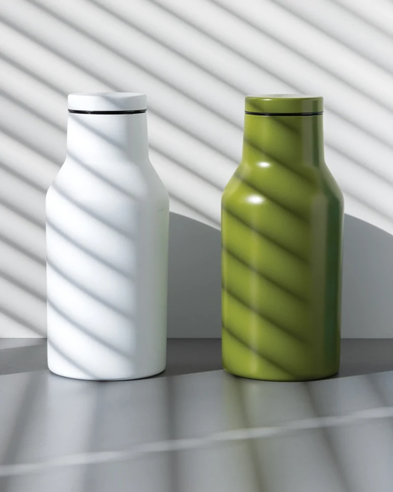 Bouteille isotherme acier inoxydable recyclé 300ml à personnaliser