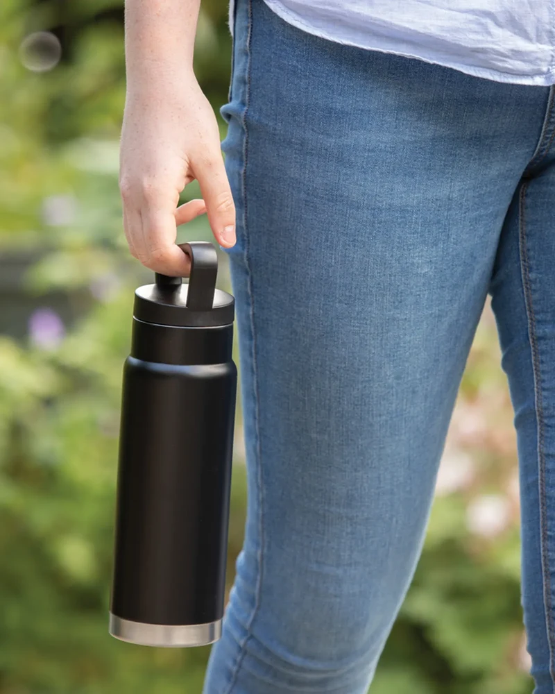 Bouteille isotherme acier inoxydable 650ml à personnaliser