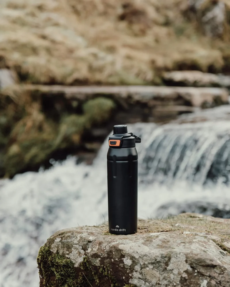 Bouteille isotherme acier recyclé Nordic Drift Trail à personnaliser