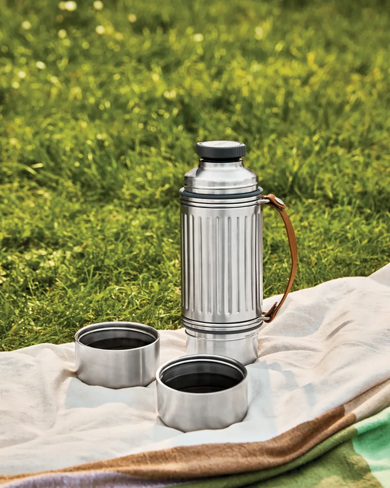 Gourde isotherme acier Black + Blum Explorer Duo 1L
