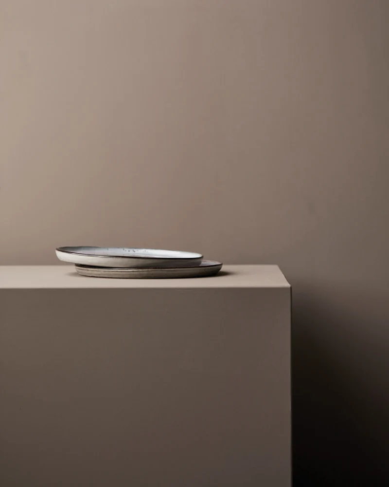 Set de 2 assiettes en grès Vinga Nomimono à personnaliser