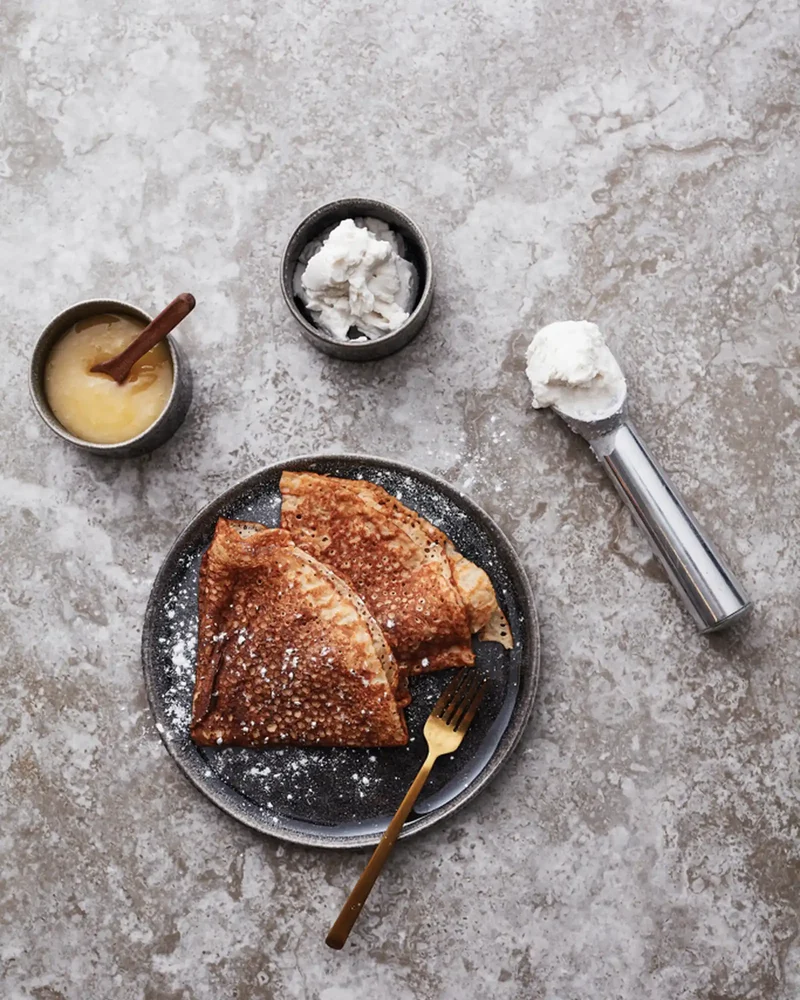 Set de 2 assiettes en grès Vinga Nomimono à personnaliser