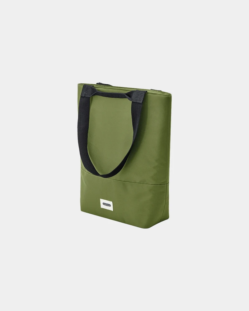 Sac isotherme rPET Black + Blum 16L à personnaliser