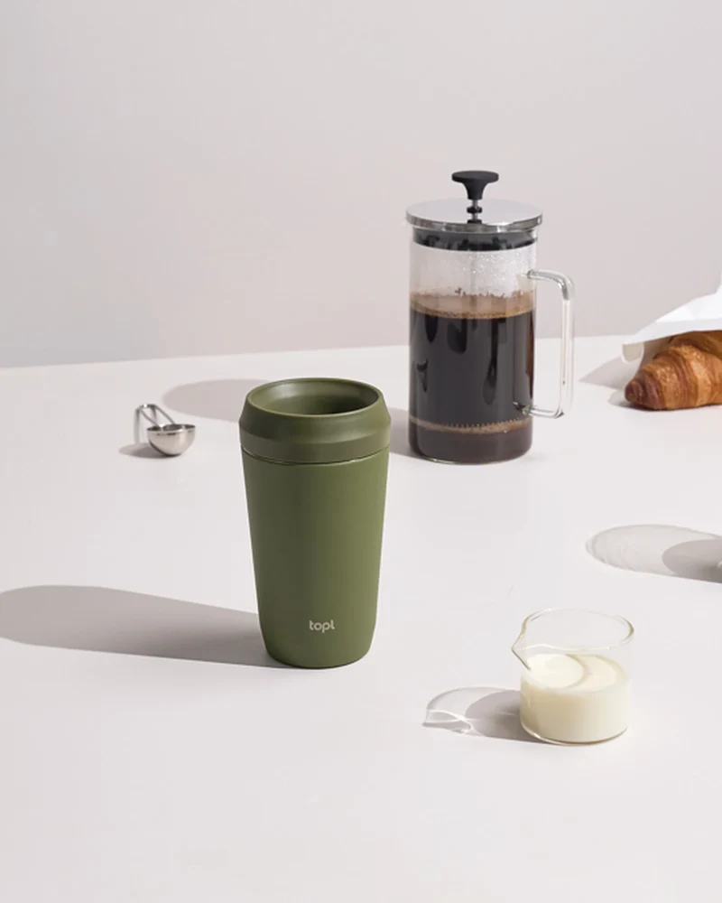 Mug 354 ml avec couvercle 360 en acier recyclé à personnaliser