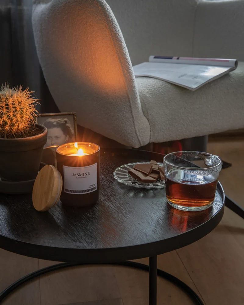 Bougie parfumée avec couvercle en bambou Ukiyo à personnaliser