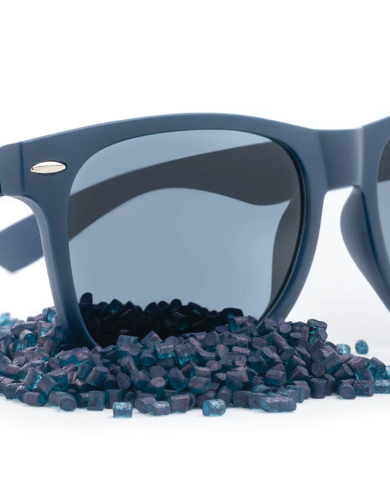 Lunettes de soleil en PC recyclé GRS à personnaliser