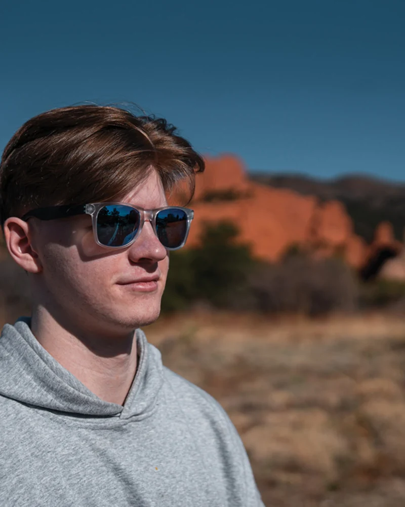 Lunettes de soleil en PC recyclé à personnaliser