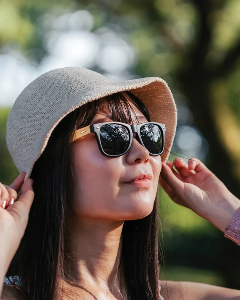 Lunettes de soleil en bambou et plastique recyclé à personnaliser