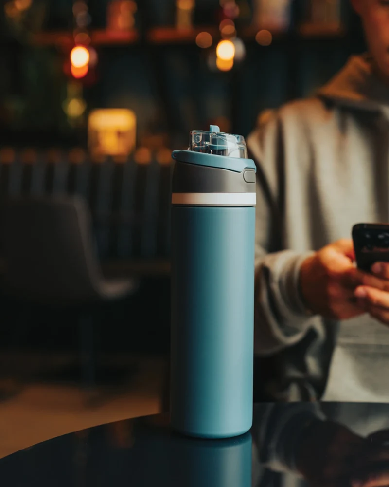 Bouteille étanche acier recyclé 720ml Omni Sip à personnaliser