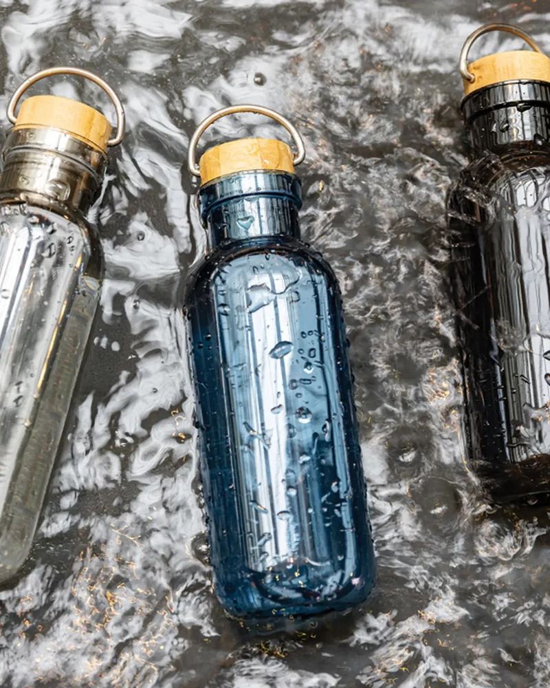 Bouteille rPET 680ml avec couvercle en bambou à personnaliser