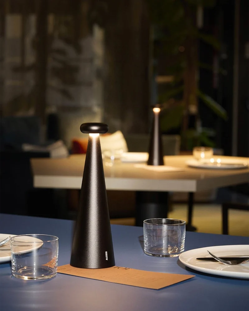 Lampe rechargeable aluminium Alessi Bedin à personnaliser