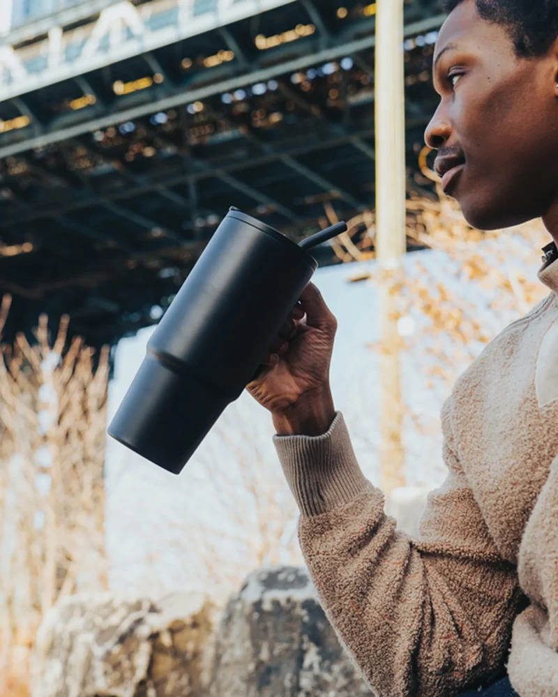 Mug isotherme acier inoxydable recyclé 900ml à personnaliser