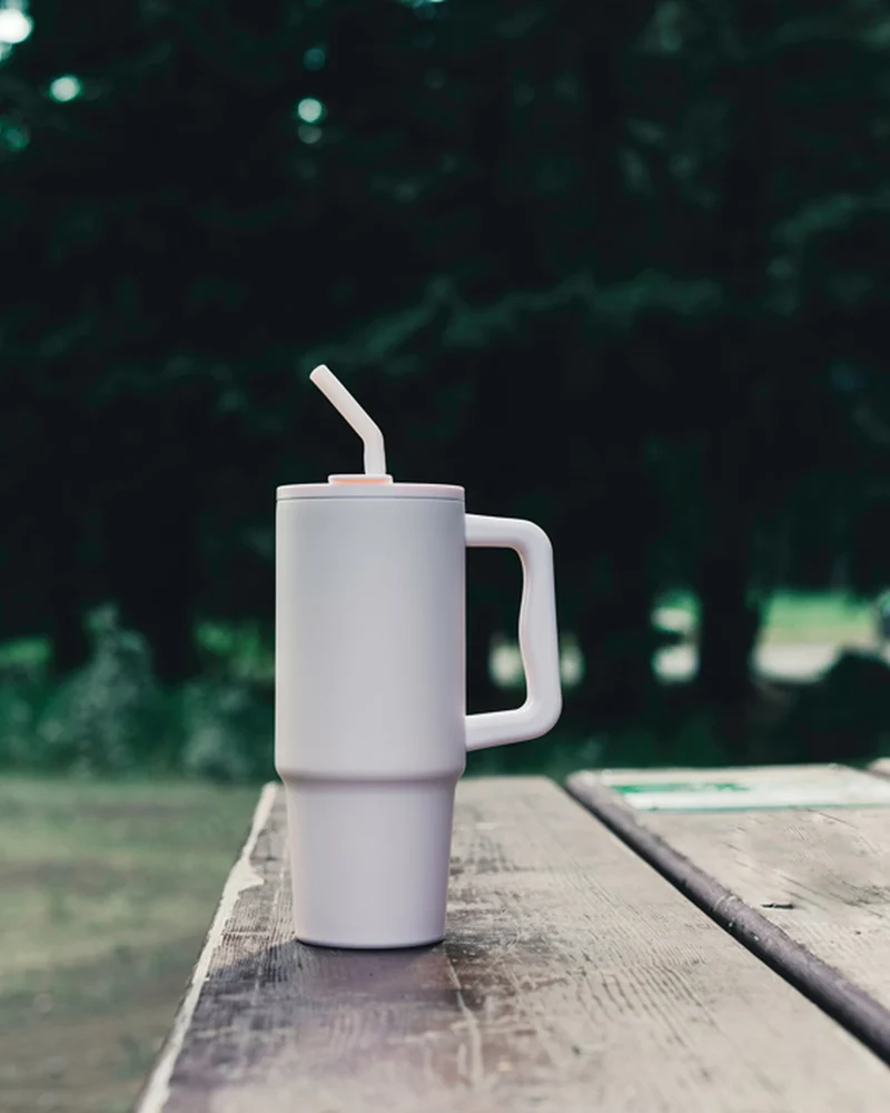 Mug isotherme acier inoxydable recyclé 900ml à personnaliser