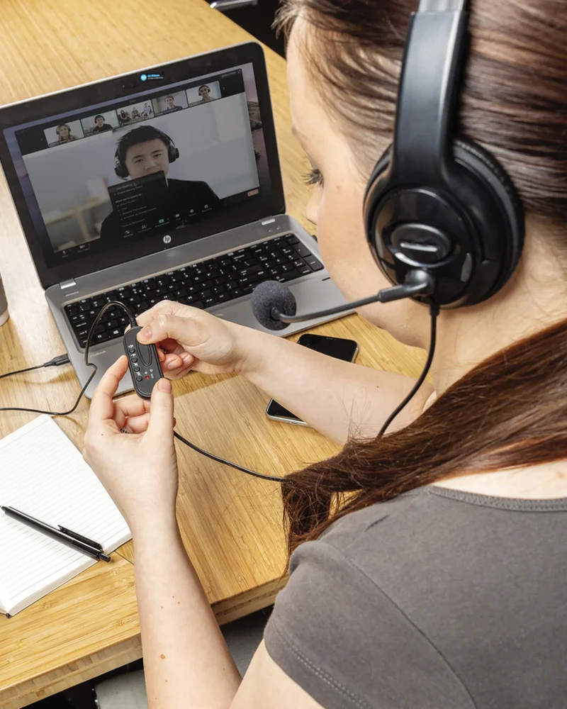 Casque audio ABS noir à personnaliser