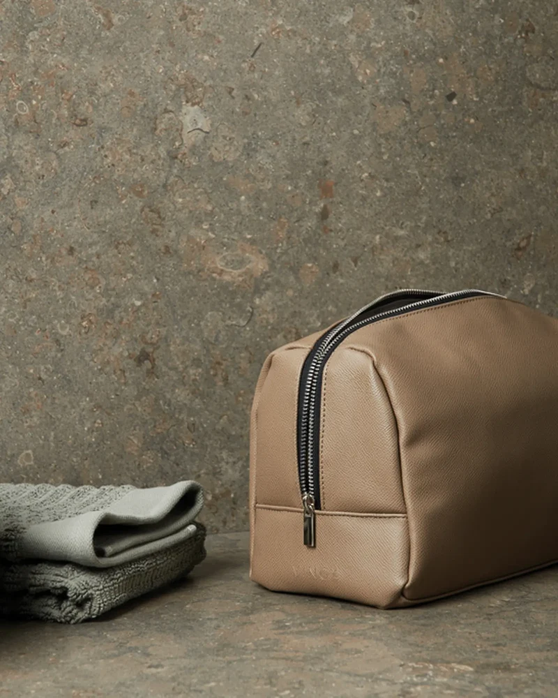 Trousse de toilette PU recyclé Vinga Bermond à personnaliser