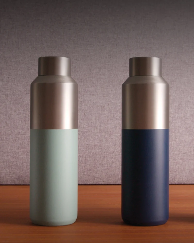 Bouteille d'eau acier recyclé 600ml à personnaliser