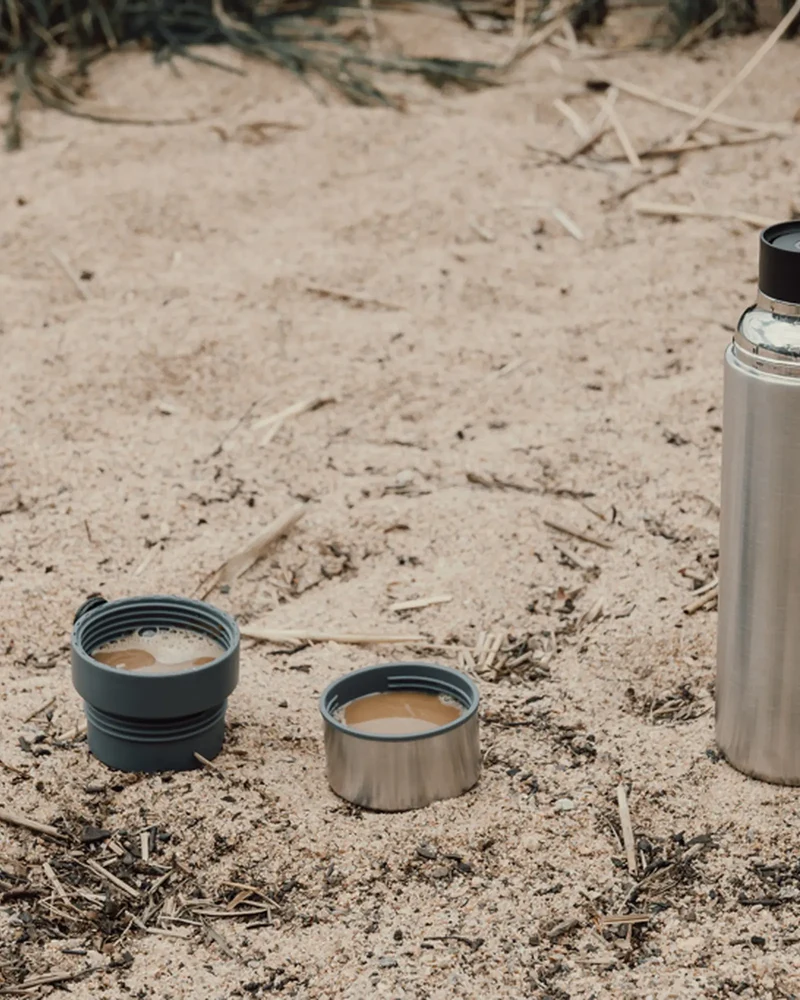 Thermos acier recyclé Vinga Tono 750ml à personnaliser
